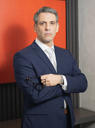 Advogado Dr. William J. Rezende Gonçalves
